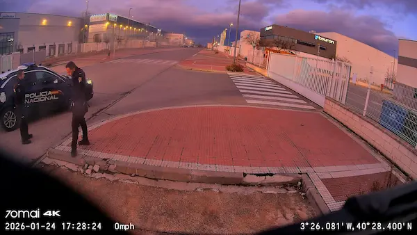 Two Policía Nacional officers — Madrid removals incident January 2026