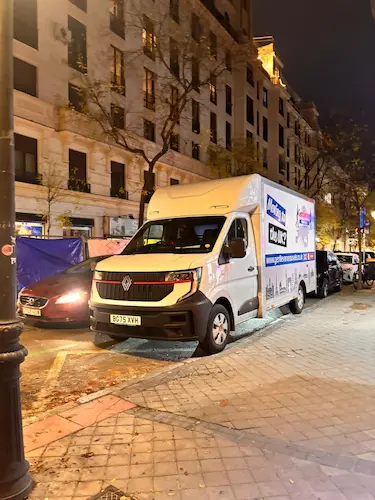 Gentlevan Renault van in Madrid city centre at night